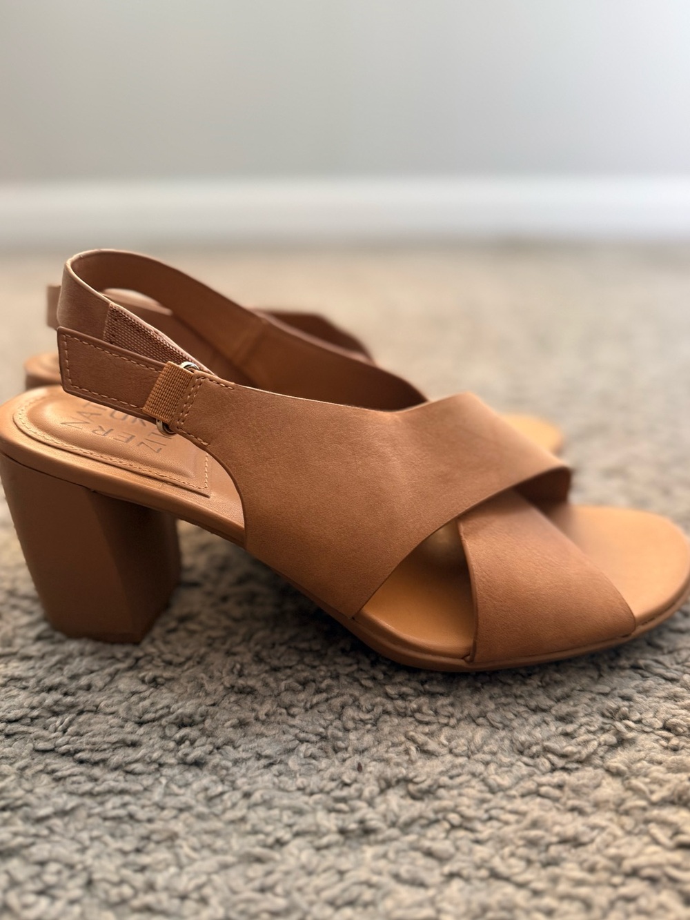 Naturalizer Cognac Crossover Block Heel Slingback